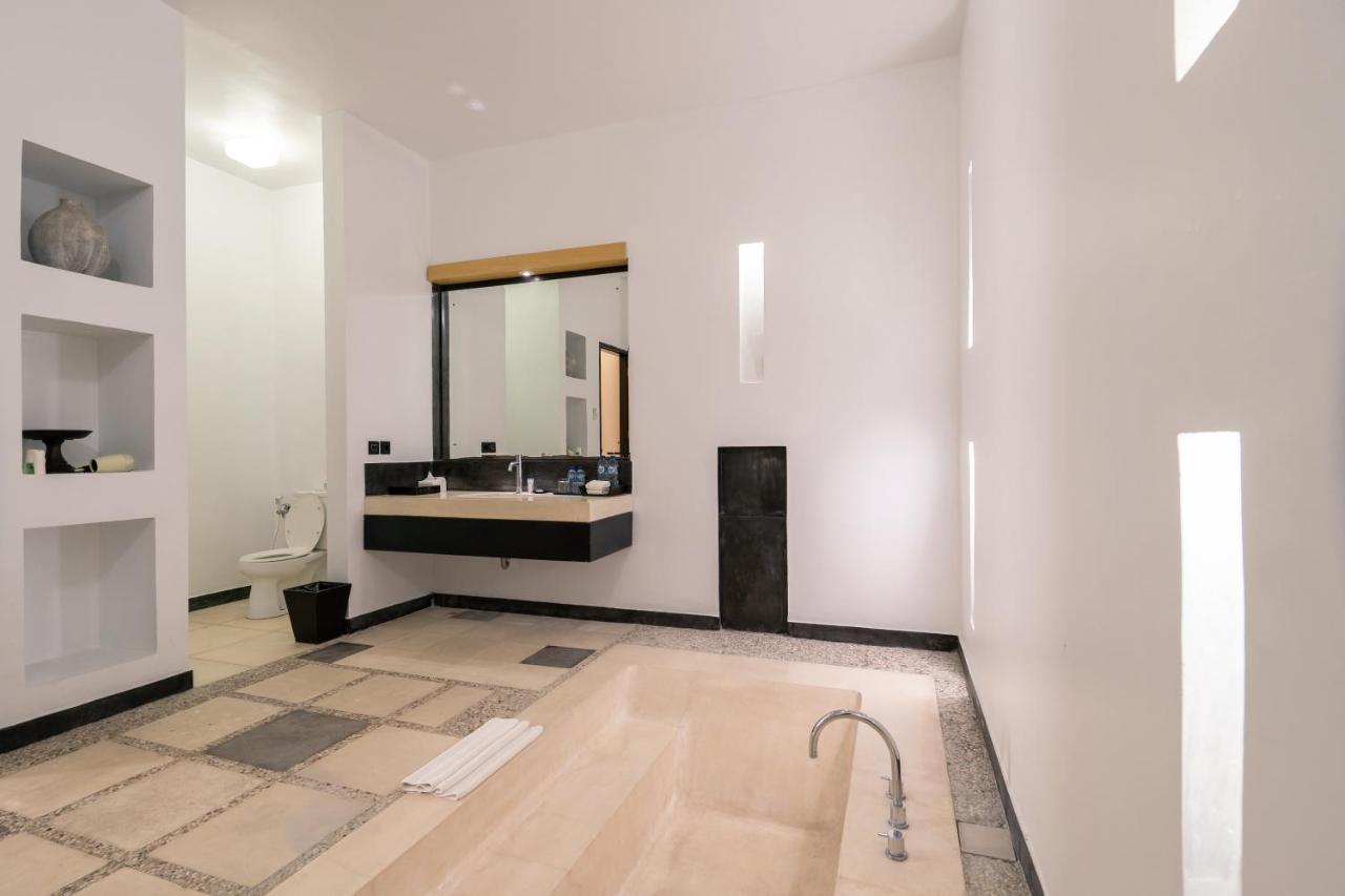 The Seminyak Suite - Private Villa Екстер'єр фото