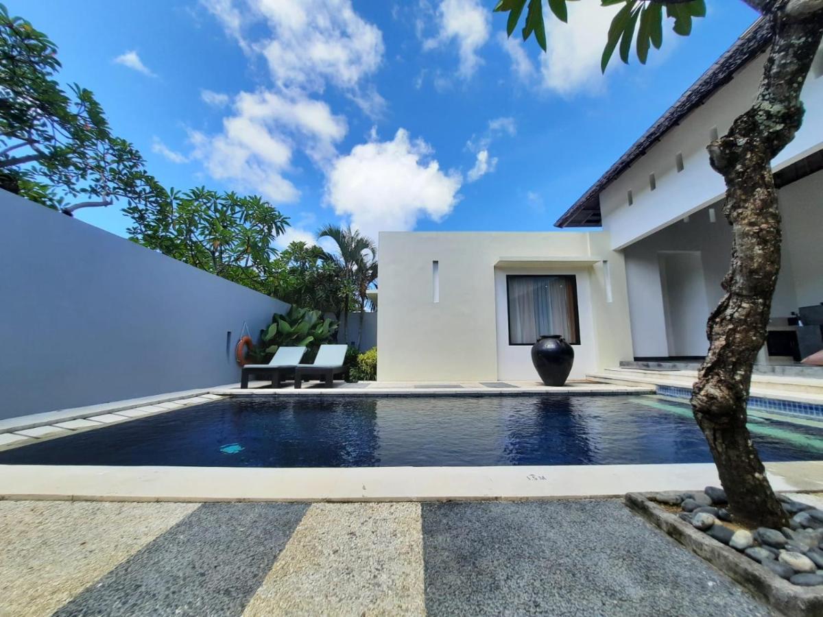 The Seminyak Suite - Private Villa Екстер'єр фото